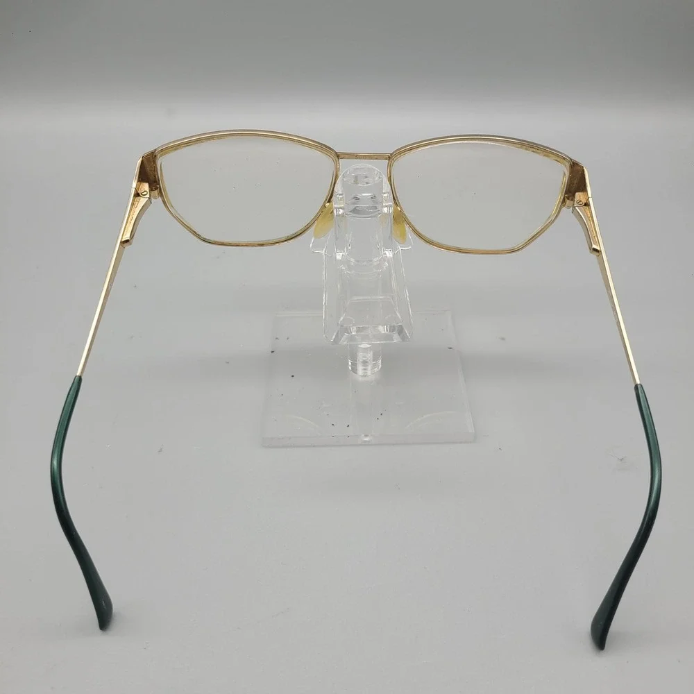 Tura Vintage Gold Green Marbled Eyeglasses Frames MOD 71 56-16 Womens